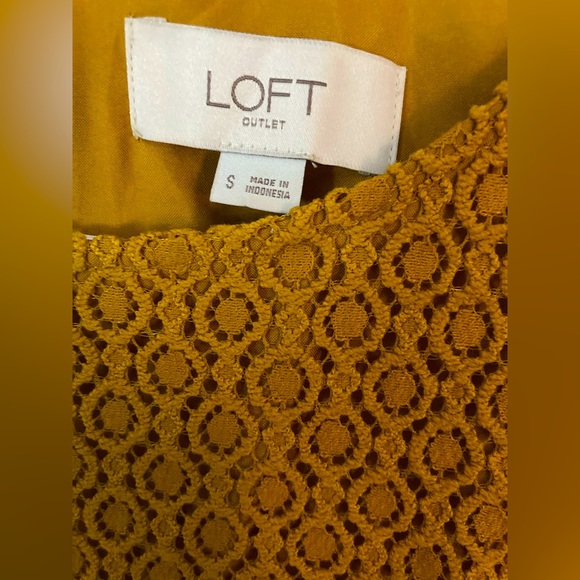 Loft Lace Mini Dress - Picture 4 of 4